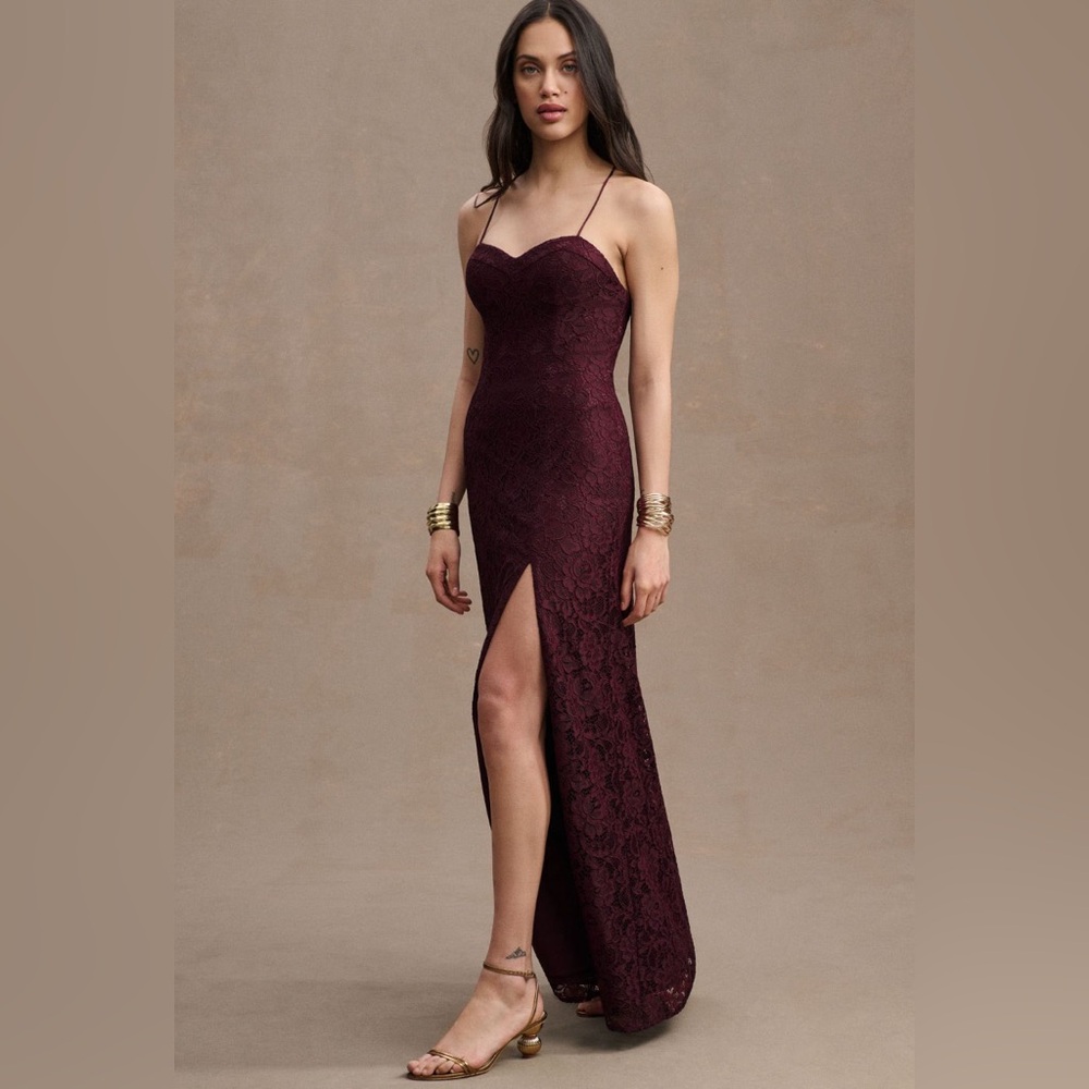 NWT - Size 16 and 22W - BHLDN Emma Sweetheart Lace Gown